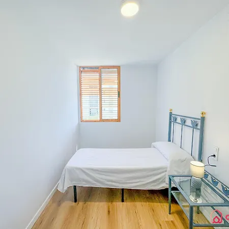 La Panderola Apartment *
