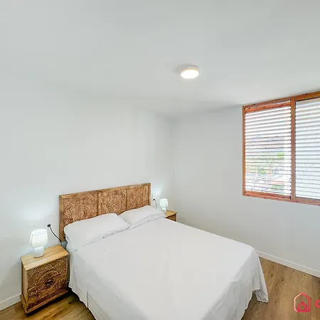 La Panderola Apartment