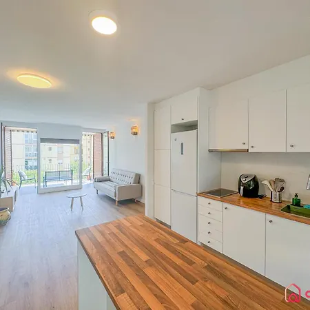 La Panderola Apartment *